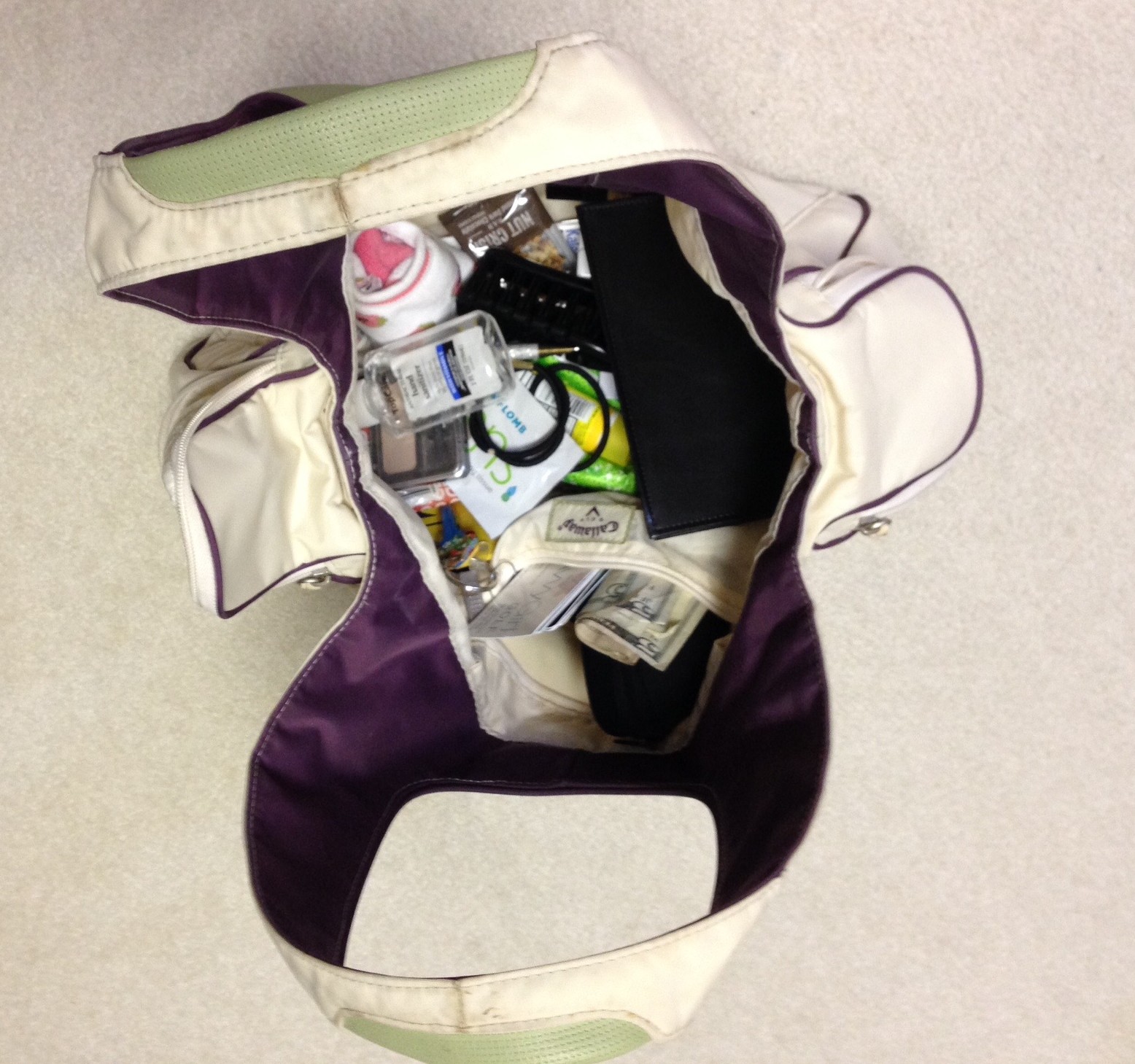 How to Organize 47 Essential Golf Items Savvy Girl Golf